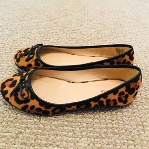 Women’s JustFab Flats
